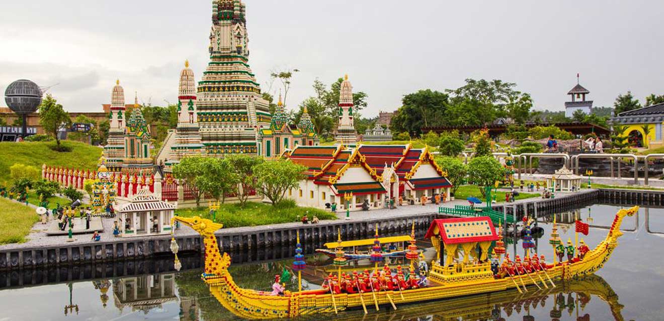 Mesmerizing Malaysia Tour